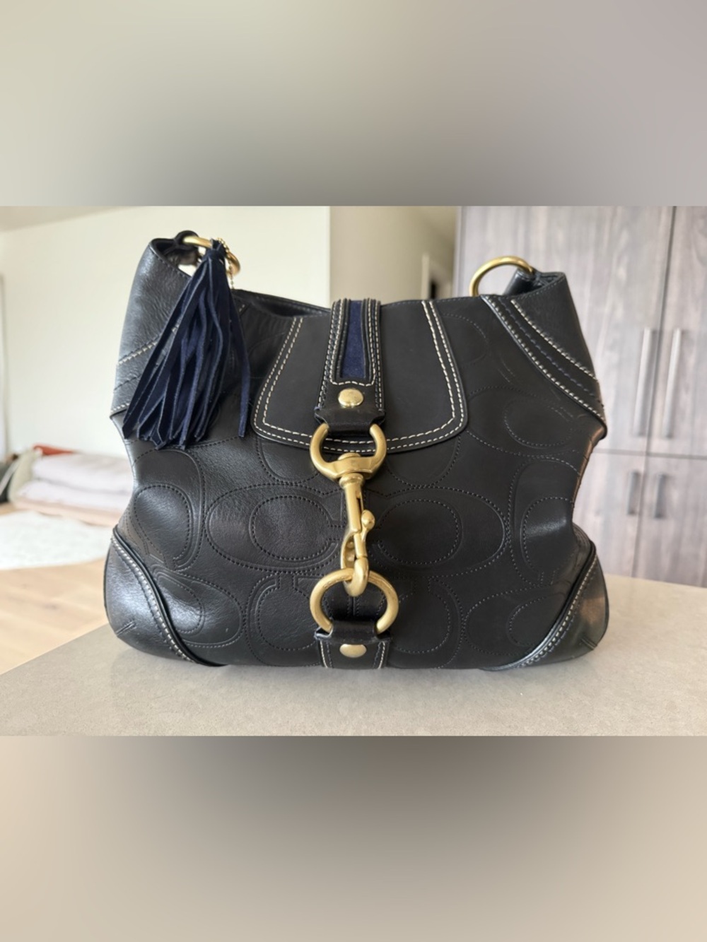 *Rare* -- Vintage Navy Coach Hamptons Embossed Hobo Bag